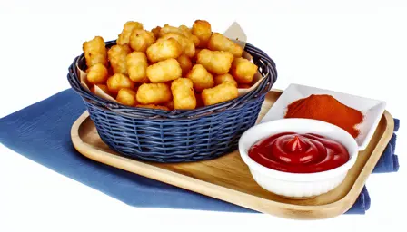 Sprøde tater tots i kurv